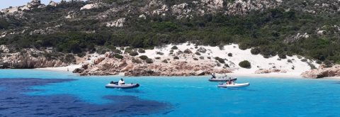 In gommone nel Nord della Sardegna